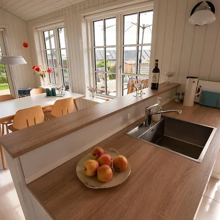 בית נופש Violvej 36 Holiday House